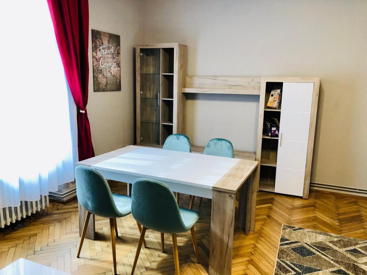 Ultra-Central Apartment Just In Union Squere Timişoara Buitenkant foto