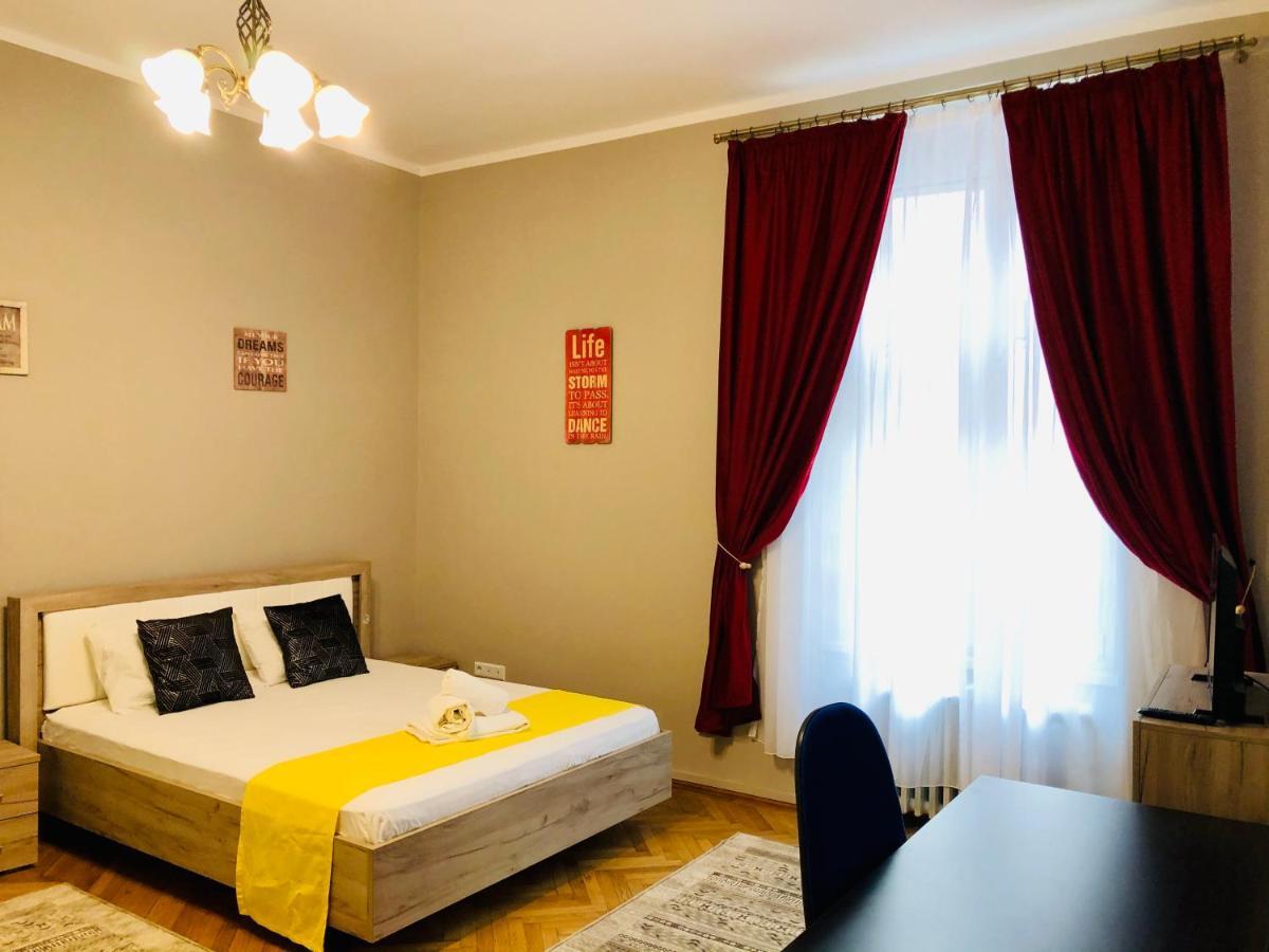 Ultra-Central Apartment Just In Union Squere Timişoara Buitenkant foto
