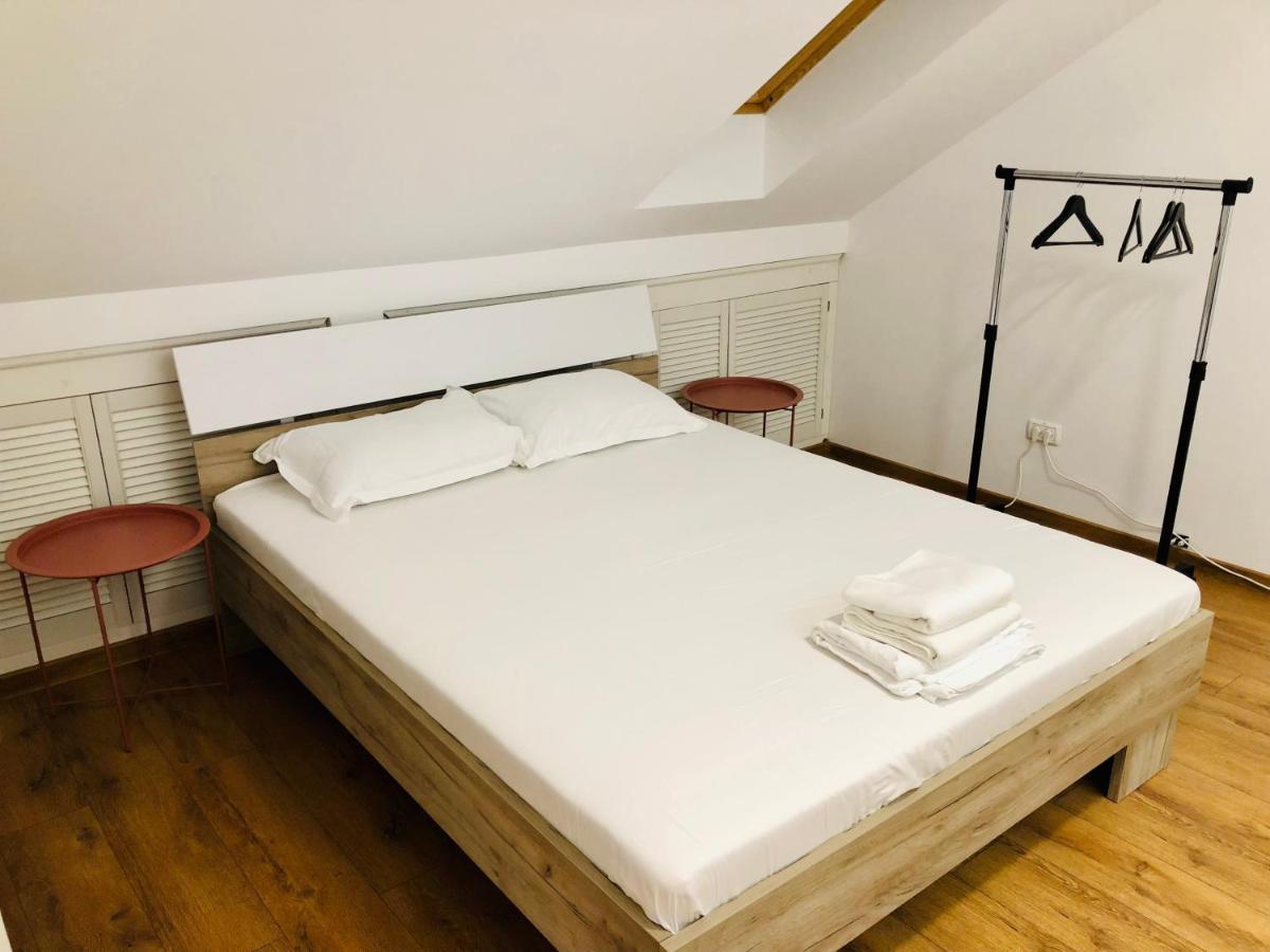 Ultra-Central Apartment Just In Union Squere Timişoara Buitenkant foto
