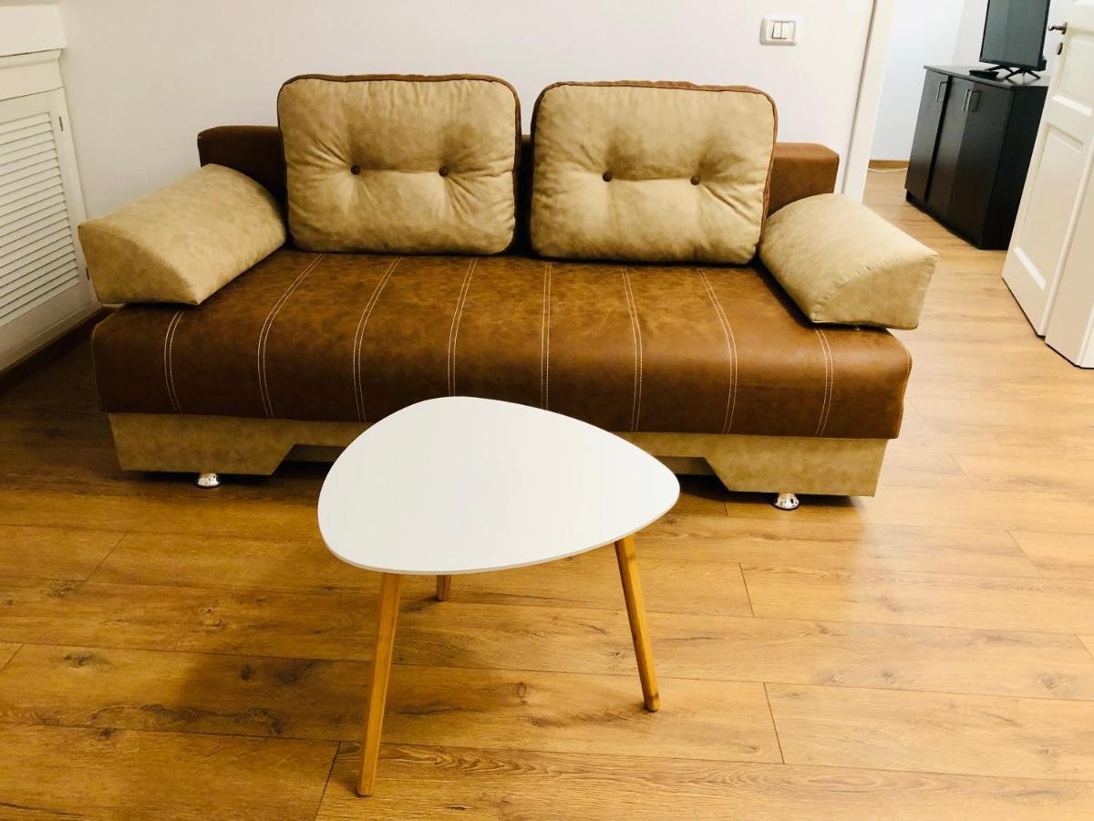 Ultra-Central Apartment Just In Union Squere Timişoara Buitenkant foto